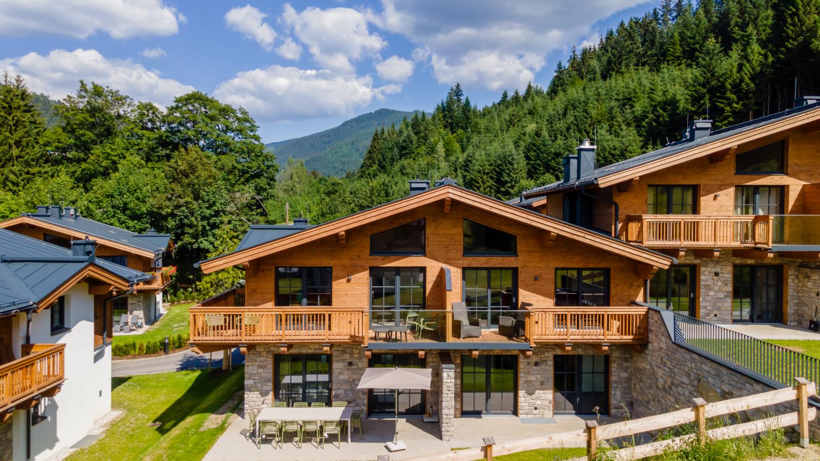 Tauernlodge Eben E1 - Außenbereich Sommer