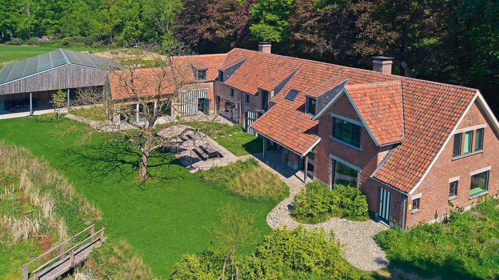 Villa Lactea-Buitenkant zomer
