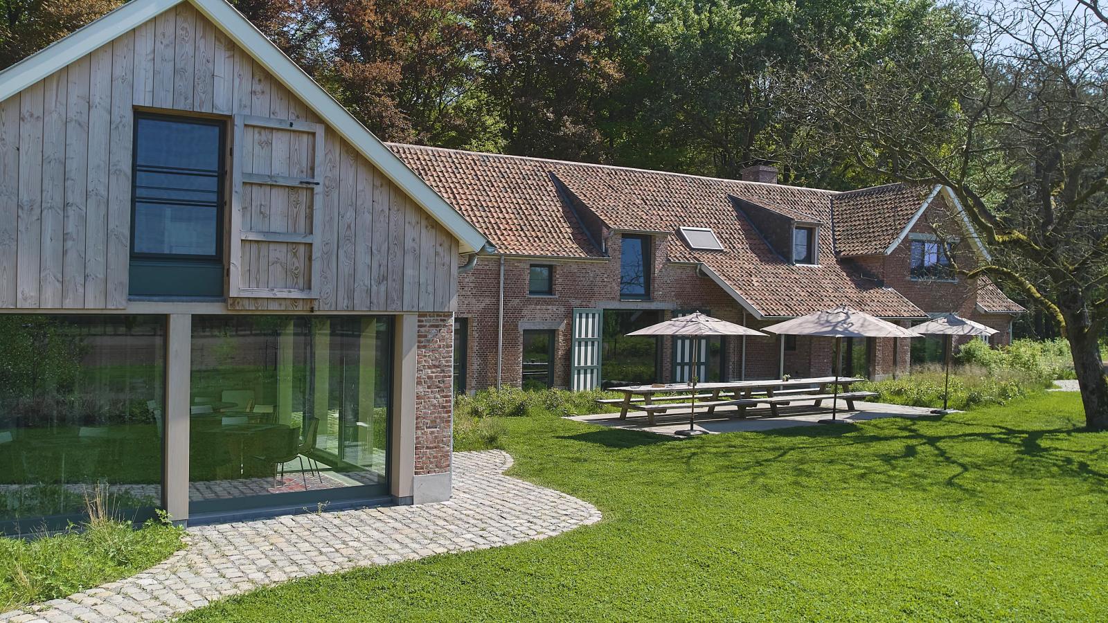 Villa Lactea-Exterior summer