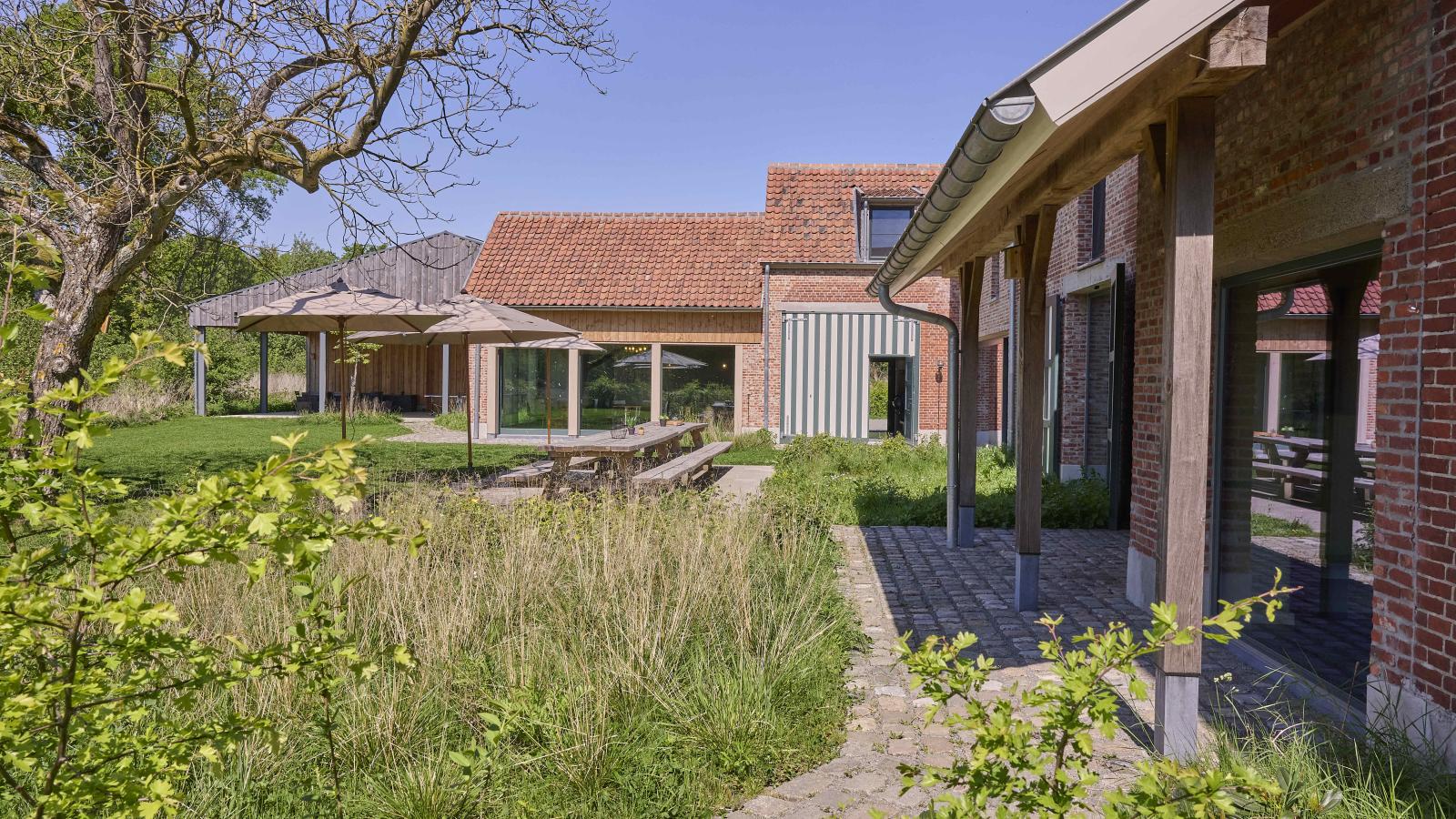 Villa Lactea-Gardens summer