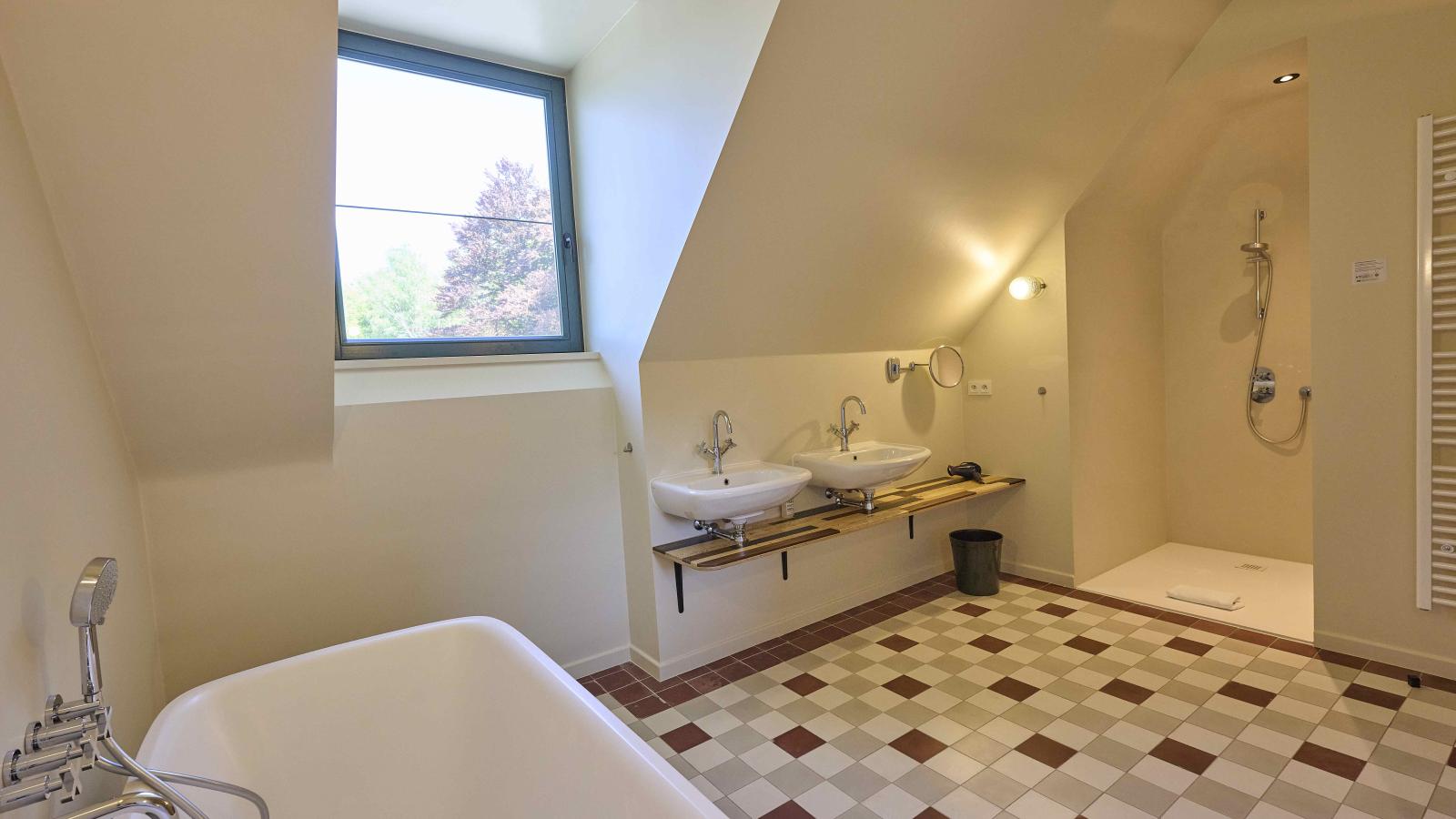 Villa Lactea-Bathroom