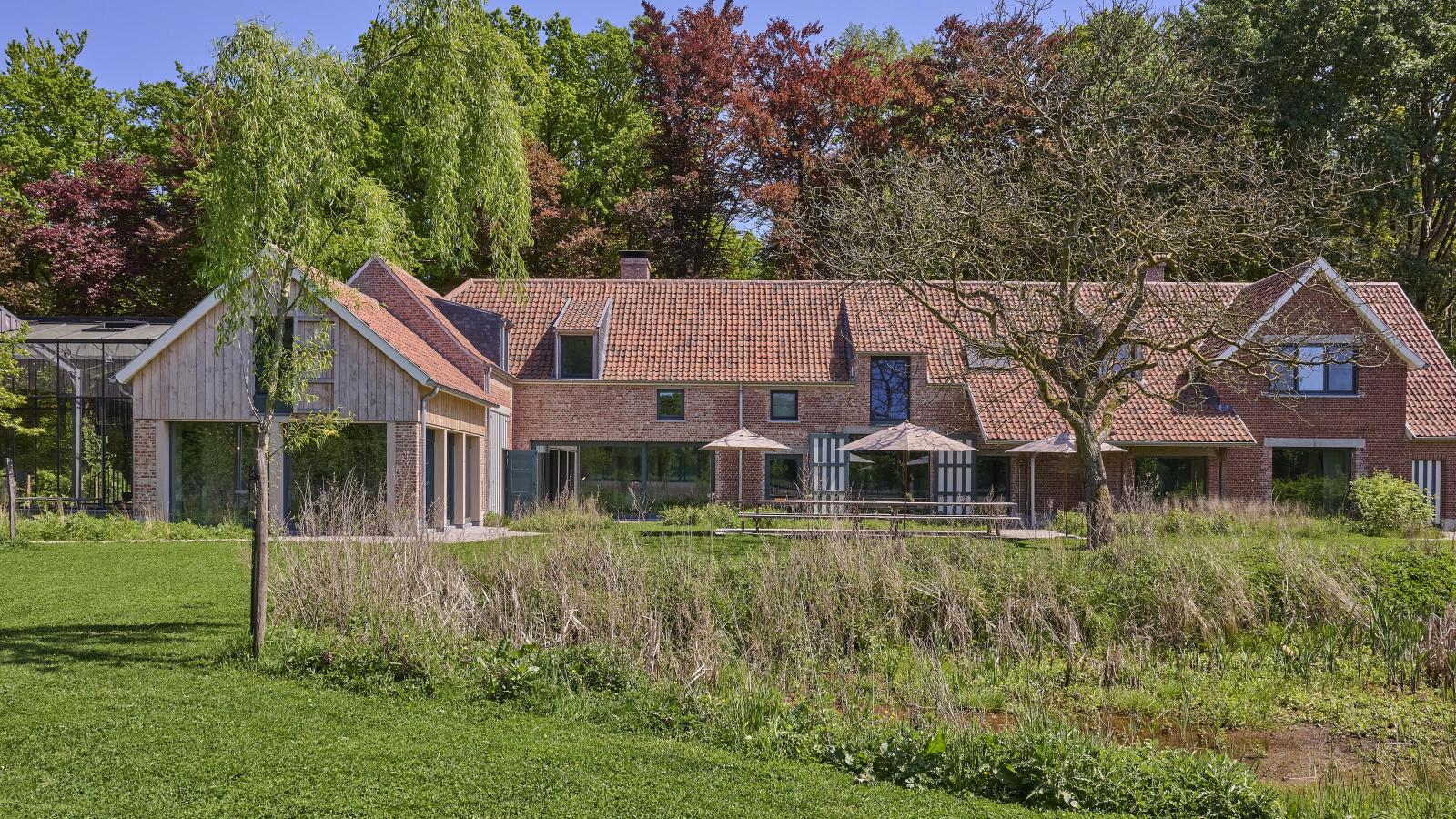 Villa Lactea-Gardens summer