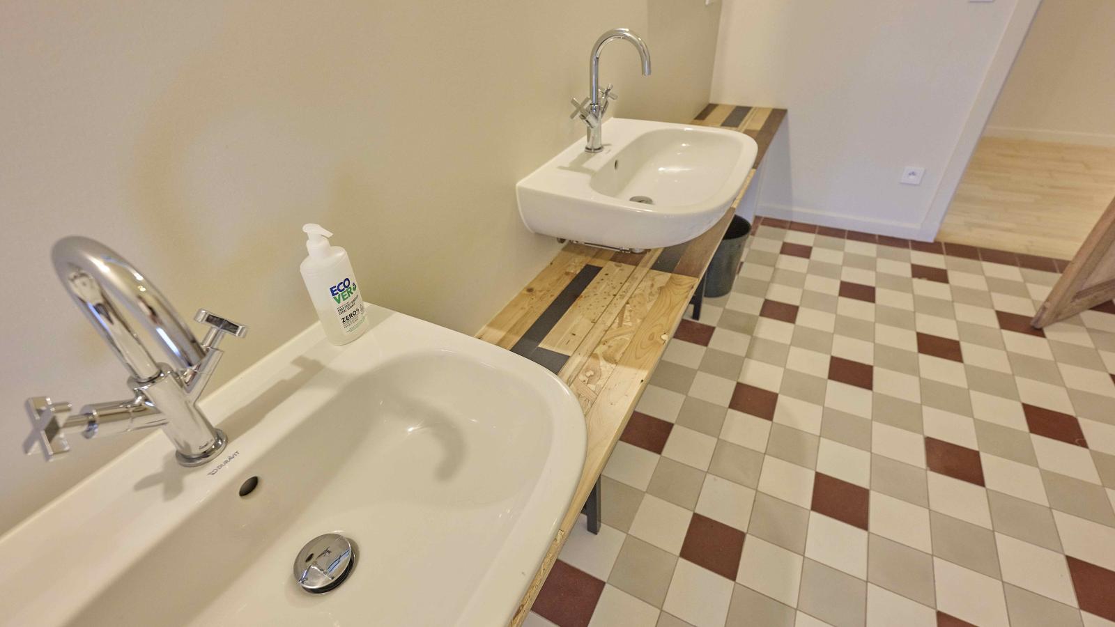 Villa Lactea-Bathroom
