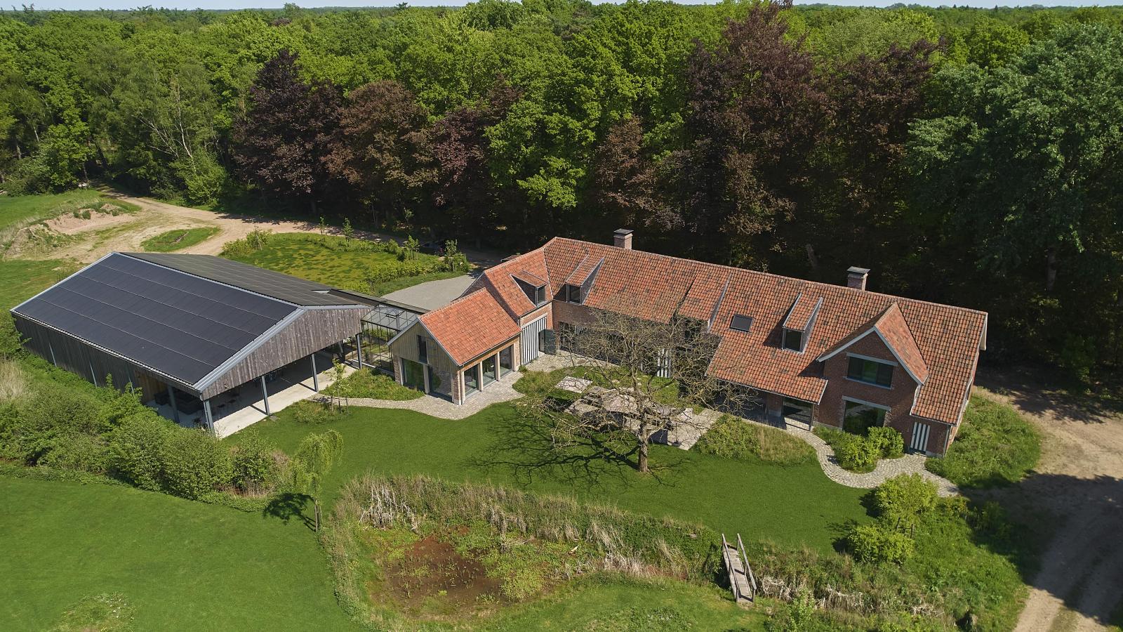 Villa Lactea-Exterior summer
