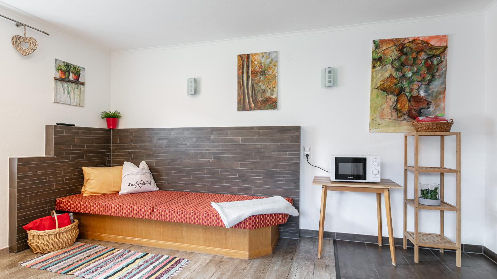 Tiroler Bergtraum Top 1 und 2-Eetkamer