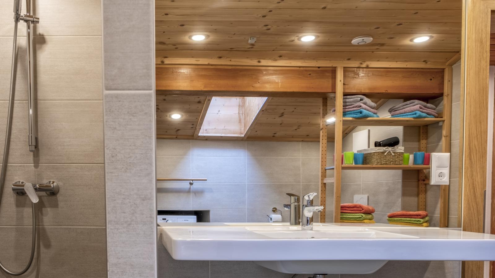 Tiroler Bergtraum Top 1 und 2-Badkamer