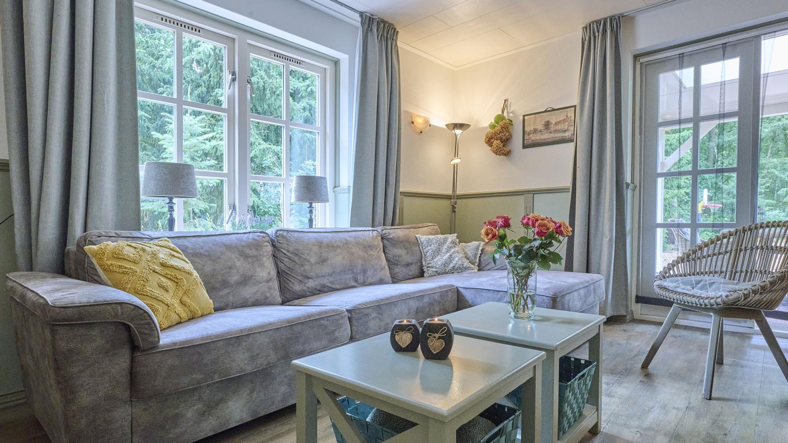 Langgoor-Wohnzimmer