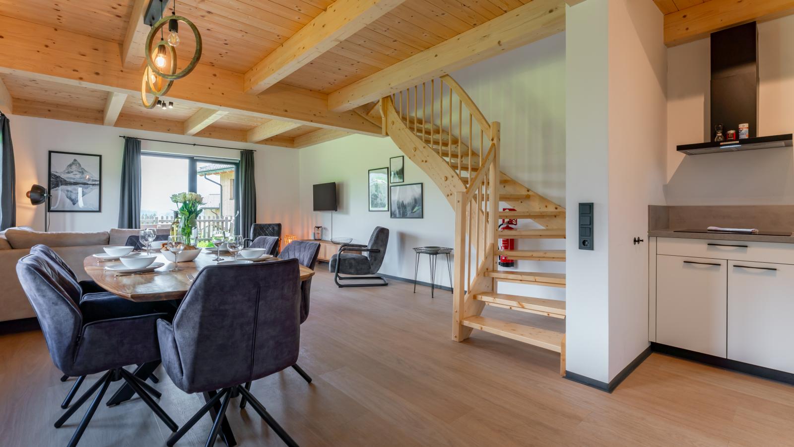 Obermöschach 9B-Eetkamer