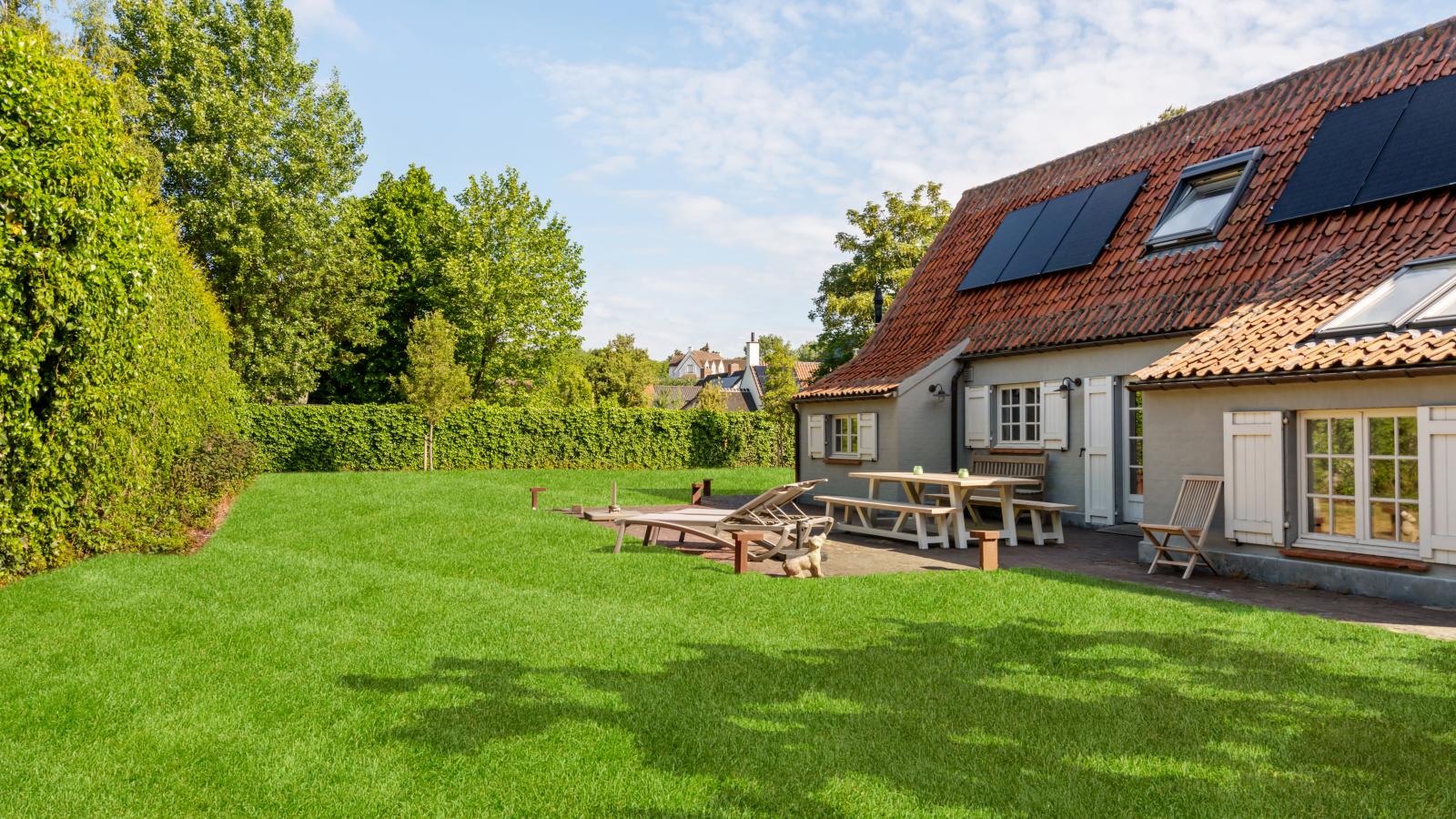Amber-Buitenkant zomer