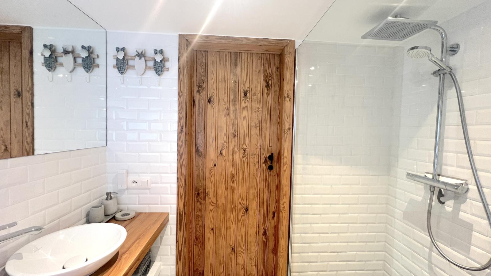 Niels-Bathroom