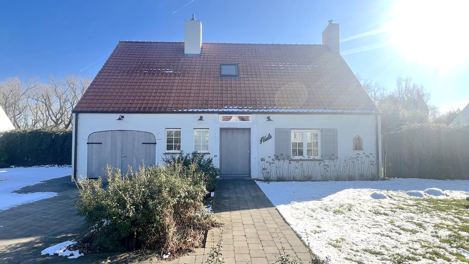 Niels-Exterior winter