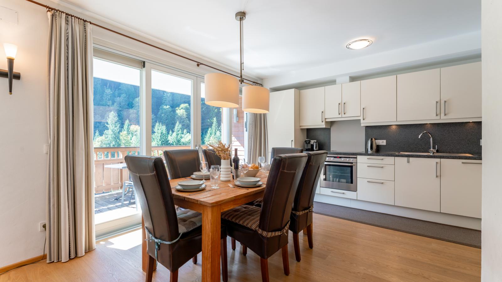 Drei Berge Top 4-Eetkamer