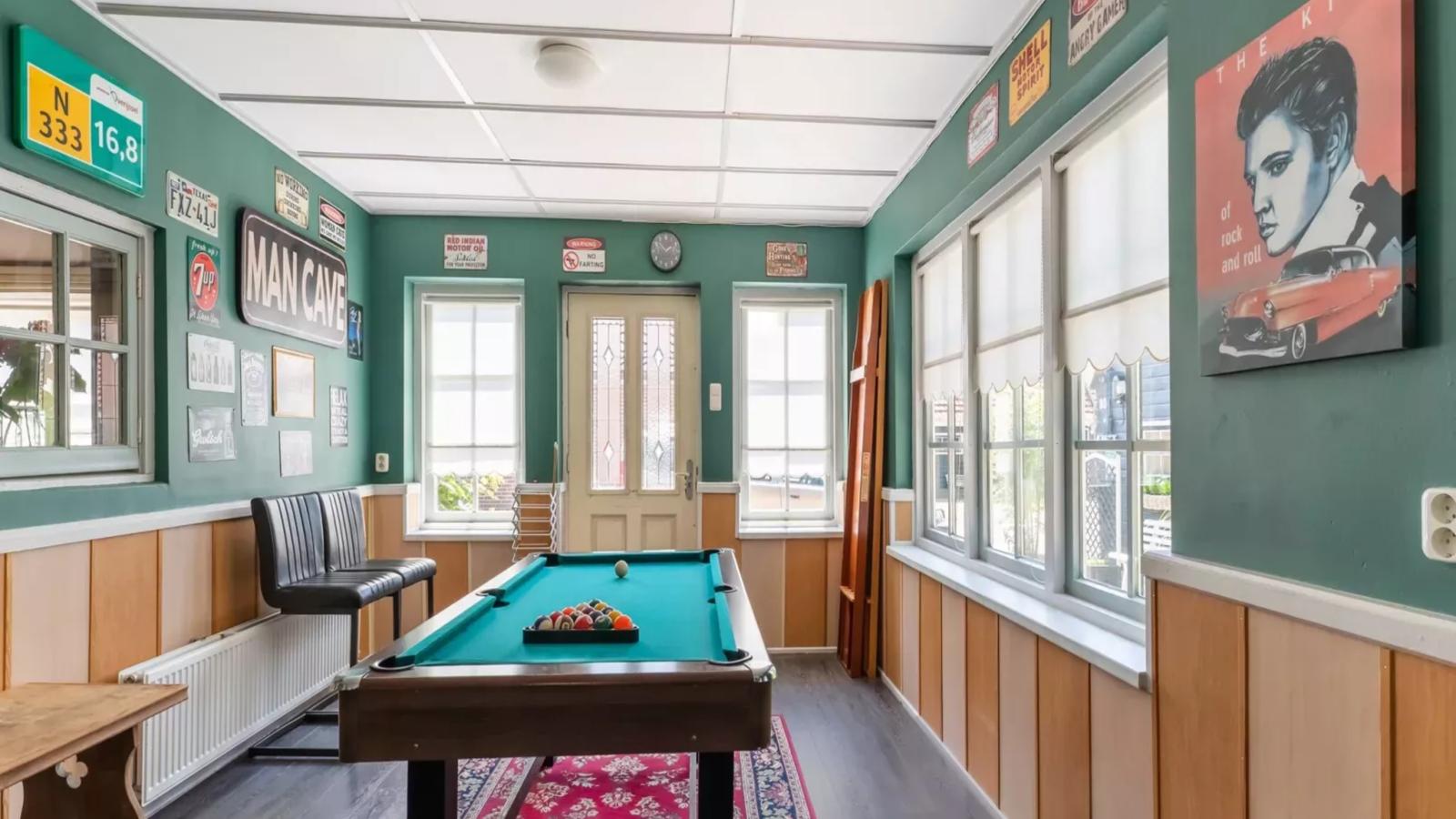recreationroom