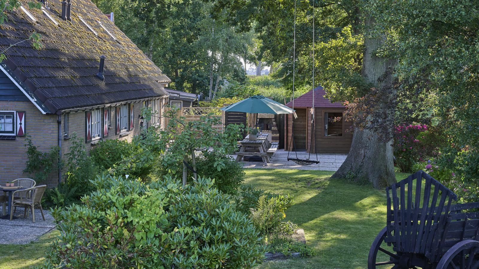 Hoeve Ginette-Buitenkant zomer