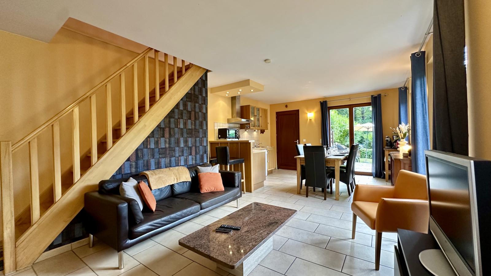 Le Quarante et Un-Living room