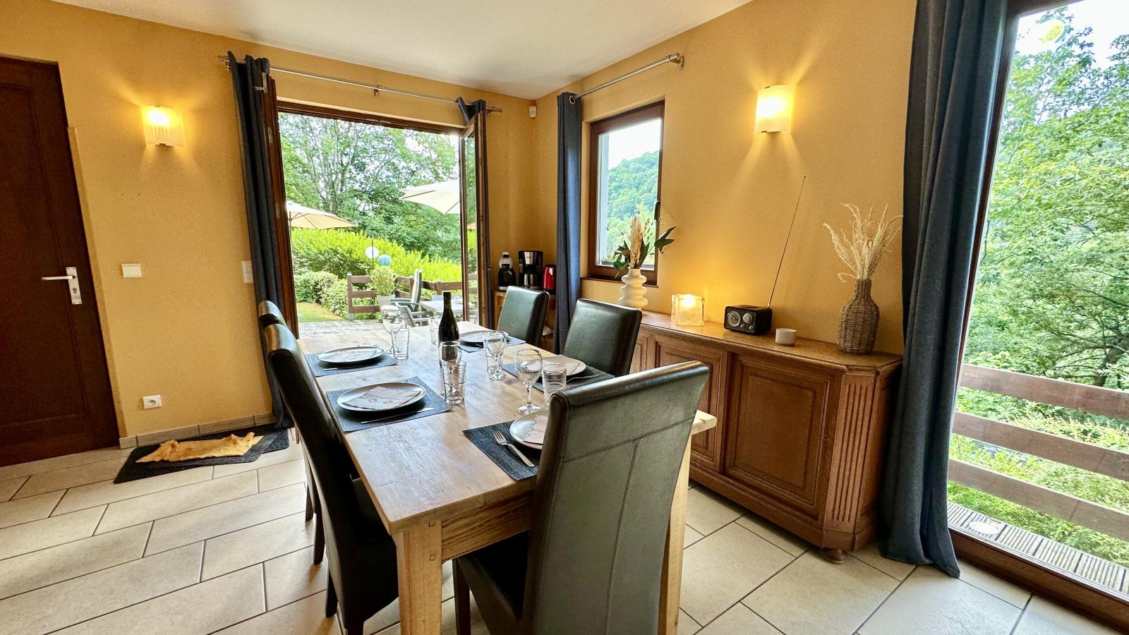 Le Quarante et Un-Dining room