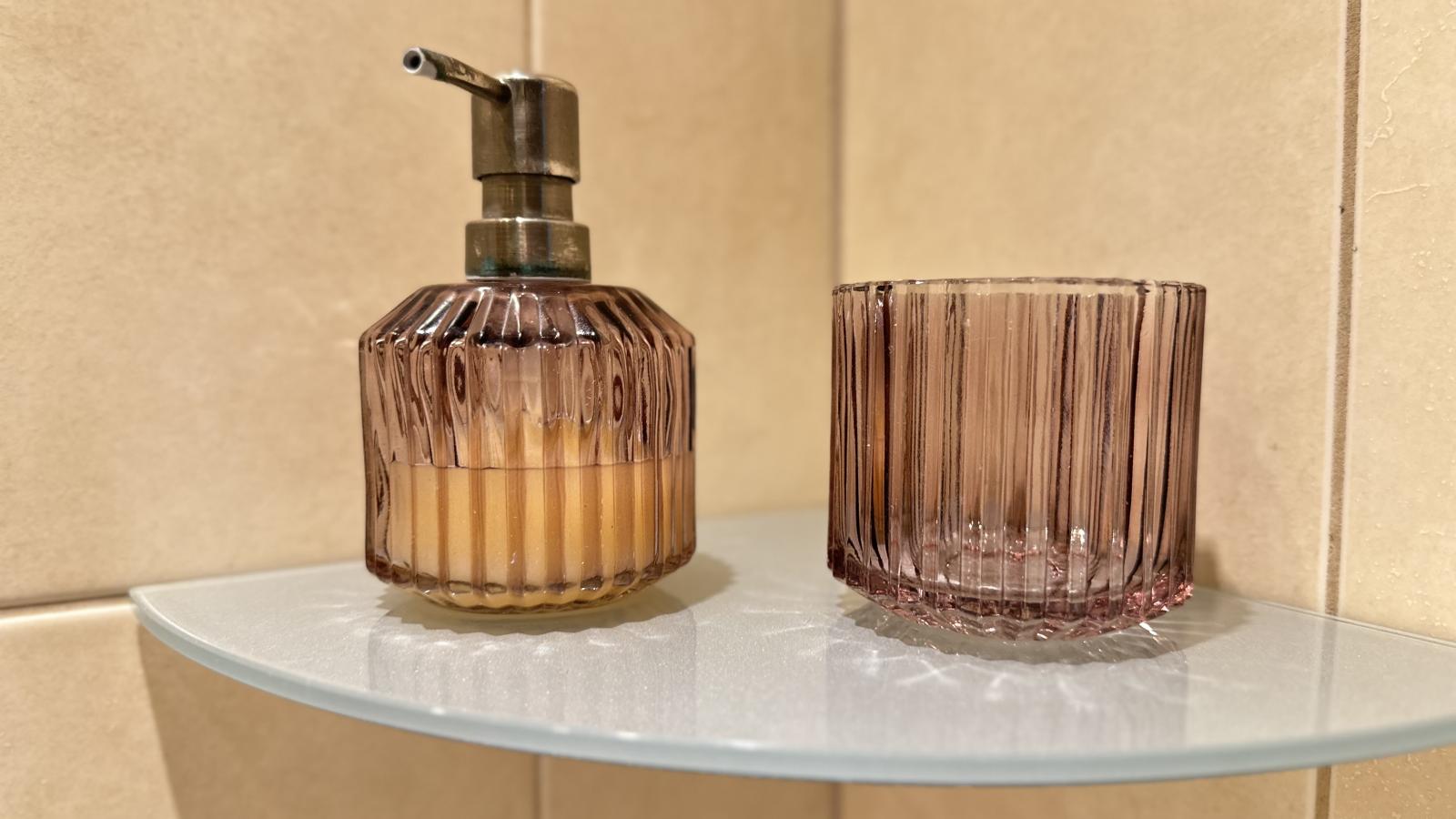 Le Quarante et Un-Bathroom