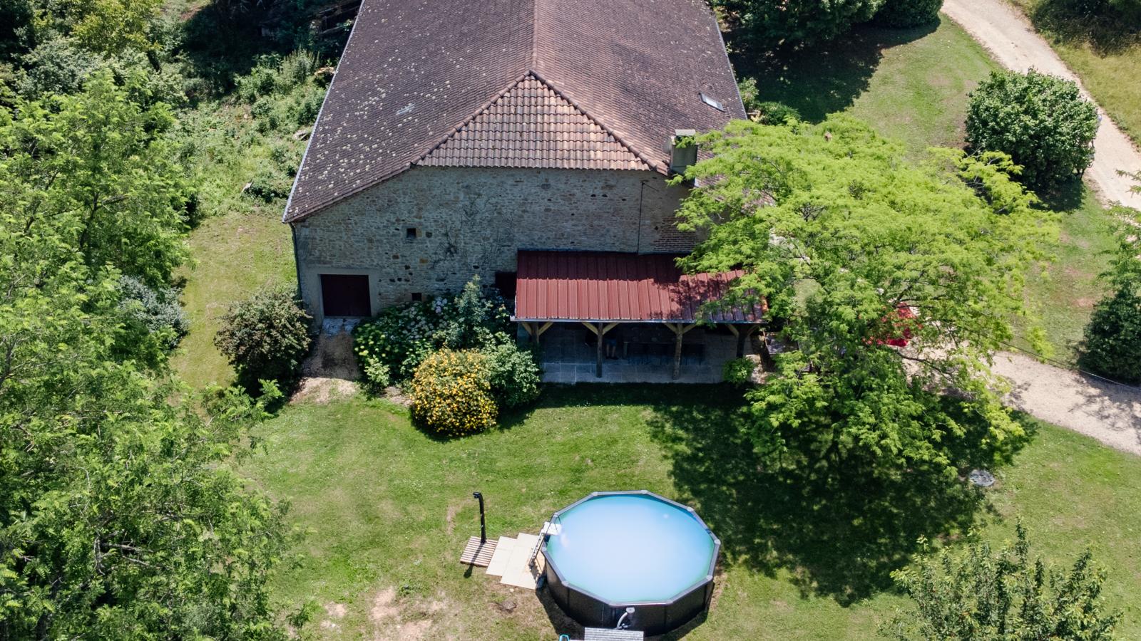Grande gite Saint Martin le Redon-Tuinen zomer
