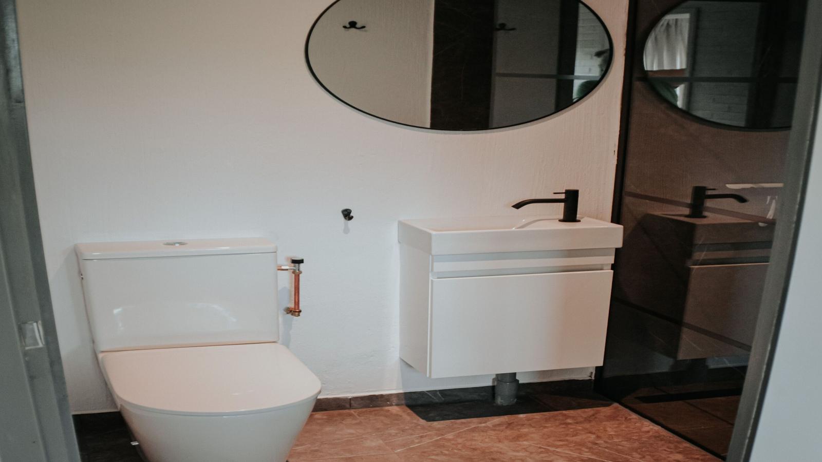 Uilenhof-Bathroom