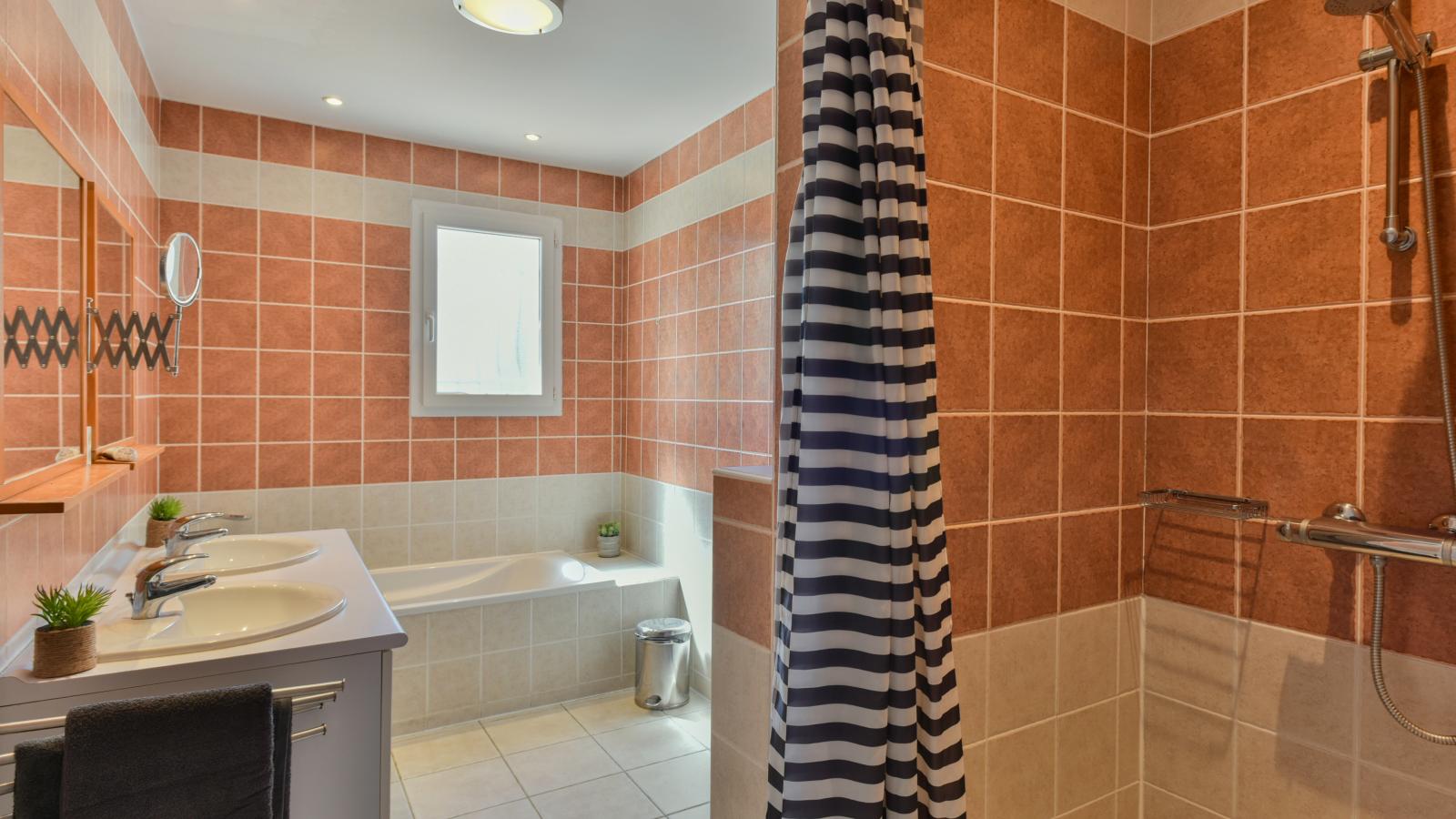 Le Palatin - Badkamer