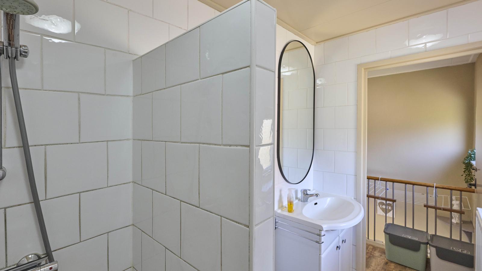 Hoevendeel-Badkamer
