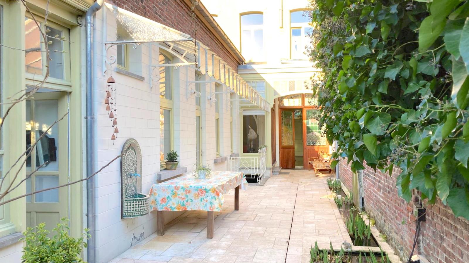 La Maison Bleue Ronse-Terrasbalkon