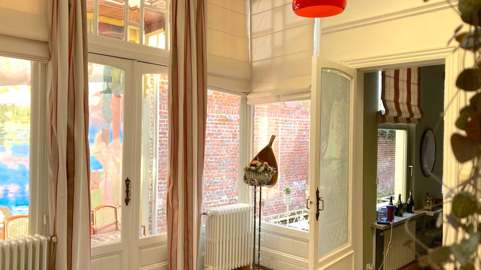 La Maison Bleue Ronse-Woonkamer