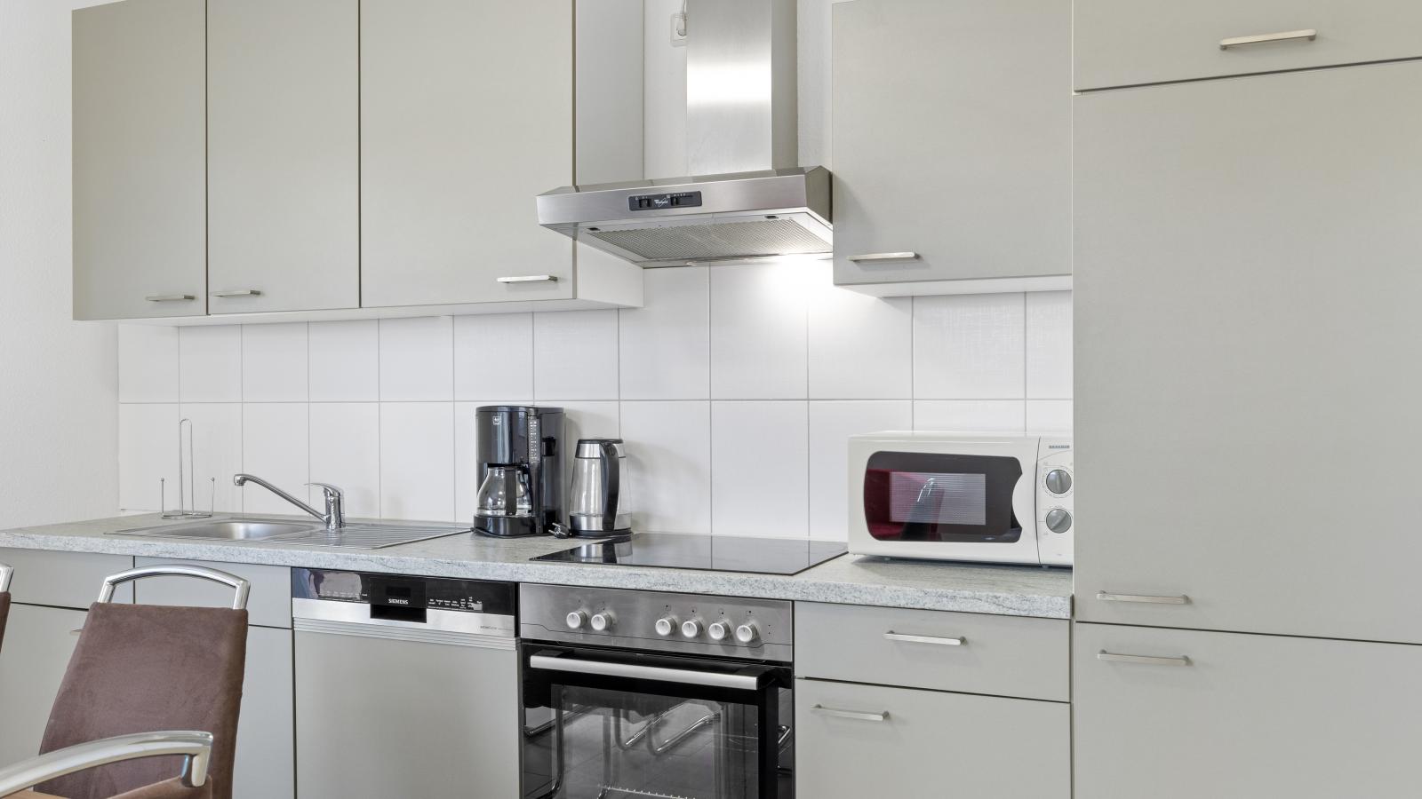 Stranddistel links mit Sauna-Keuken