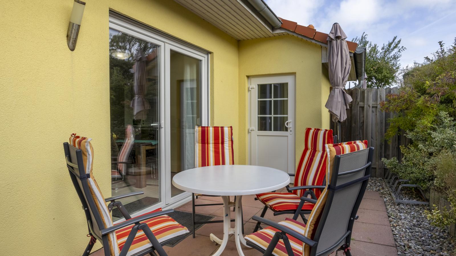 Windflüchter rechts-Terrasbalkon