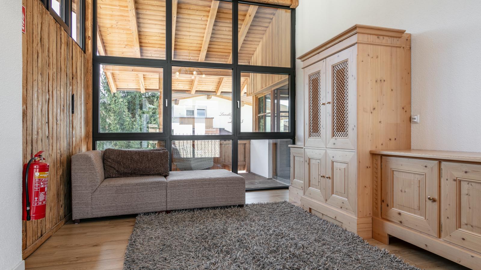 Kaiser Residence Top 1-Reception hall