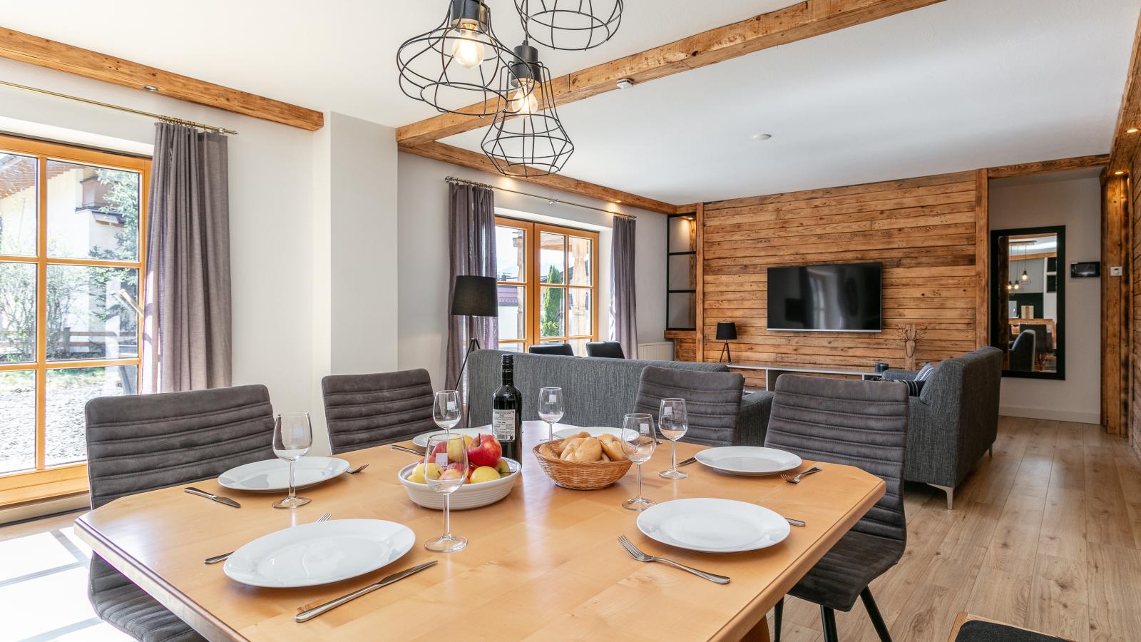 Kaiser Residence Top 1  Top 2-Dining room