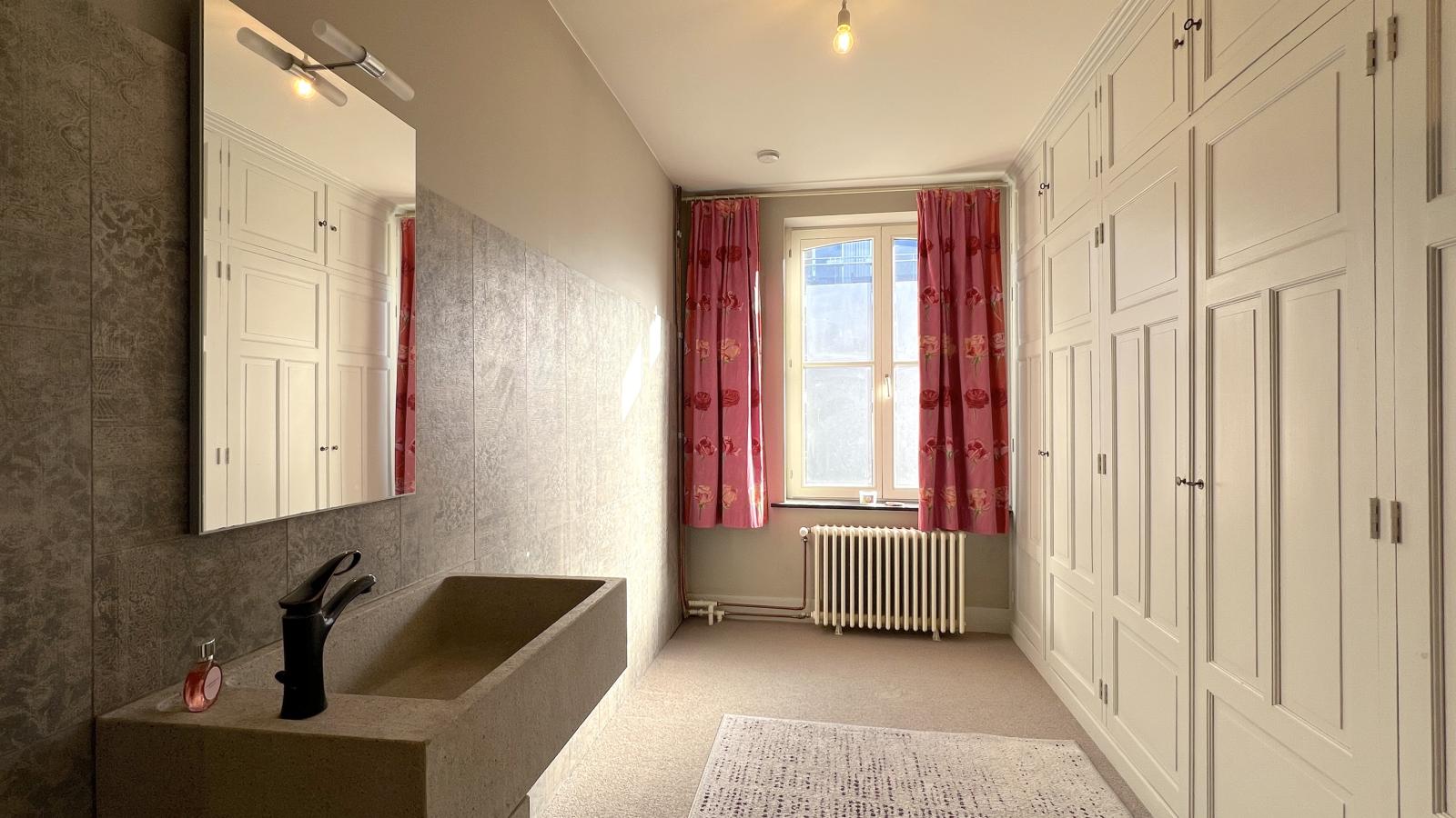 La Maison Bleue petite-Badkamer