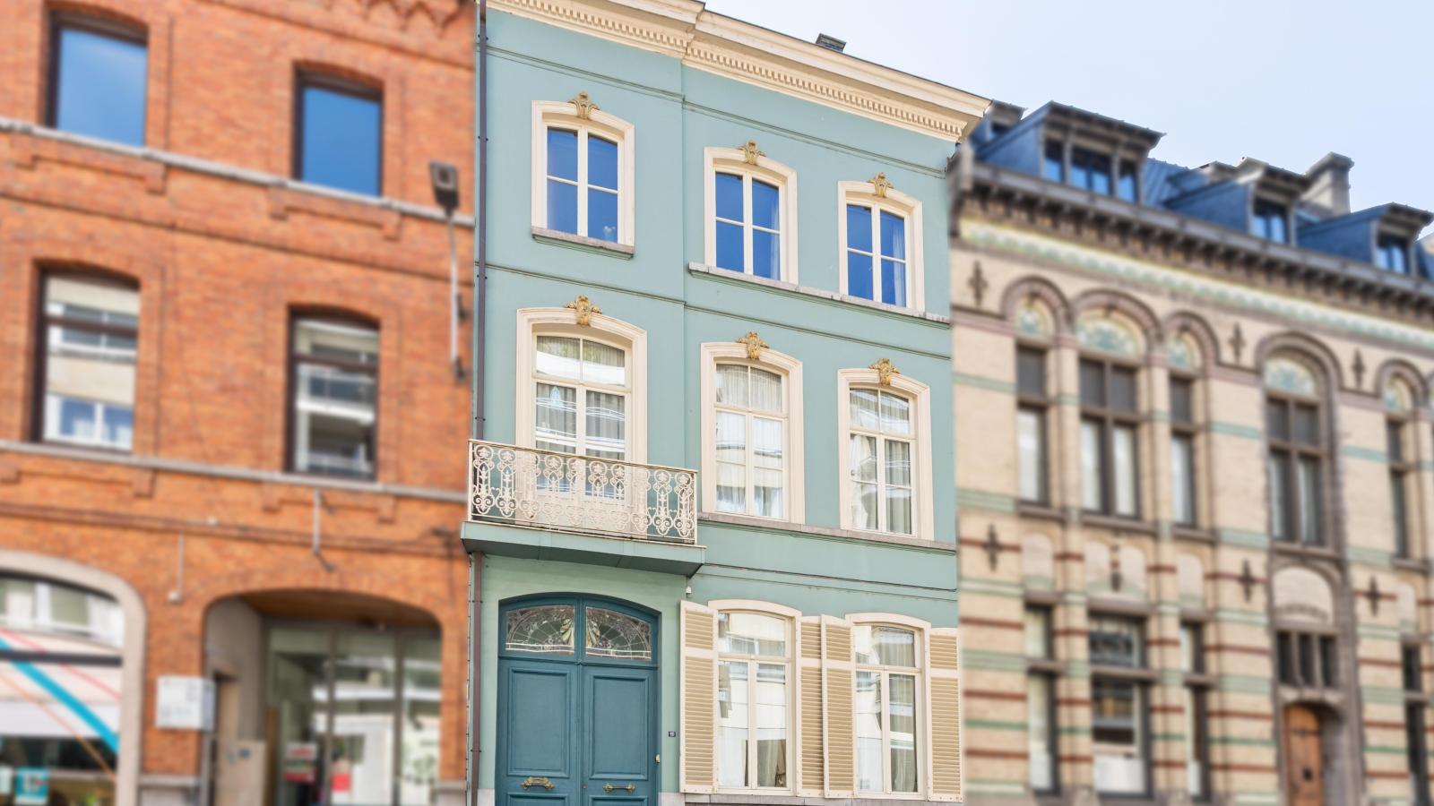 La Maison Bleue petite