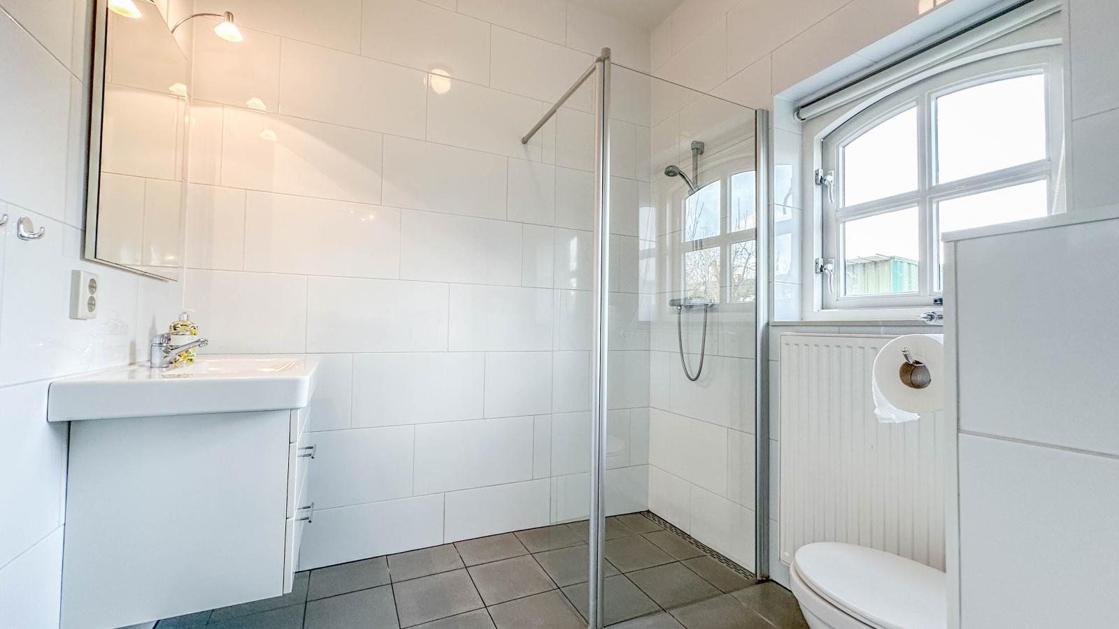 Koeienstal-Bathroom