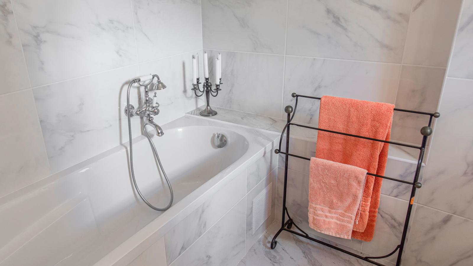 Charme-Bathroom