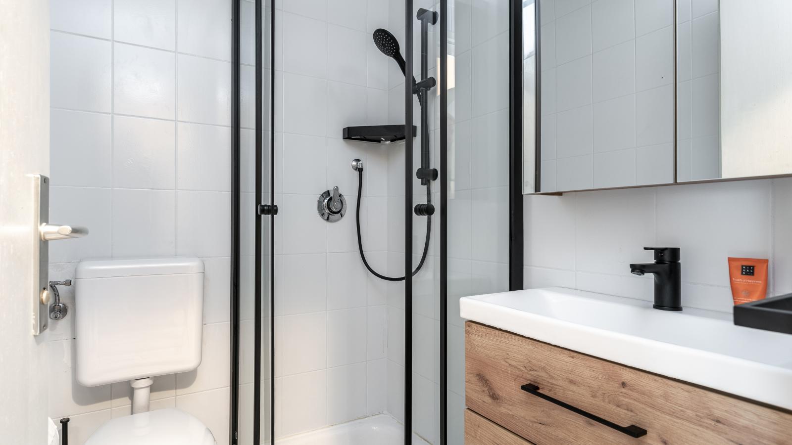 Town House 1 und 2-Badkamer