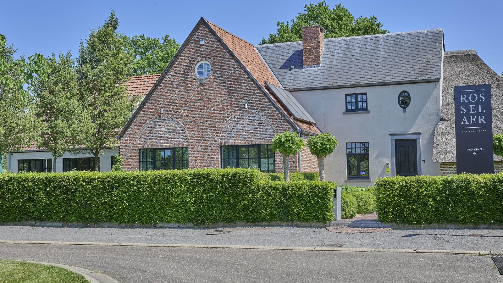 Rosselaer-Exterior summer
