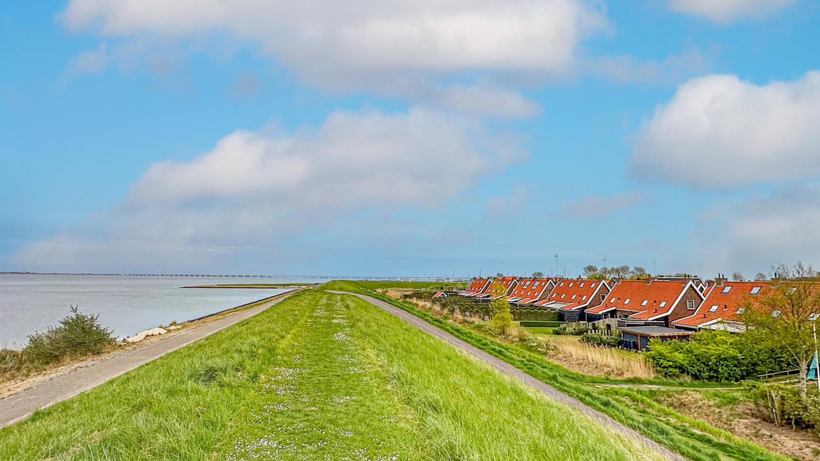 Sea Deluxe-Areas summer 1km