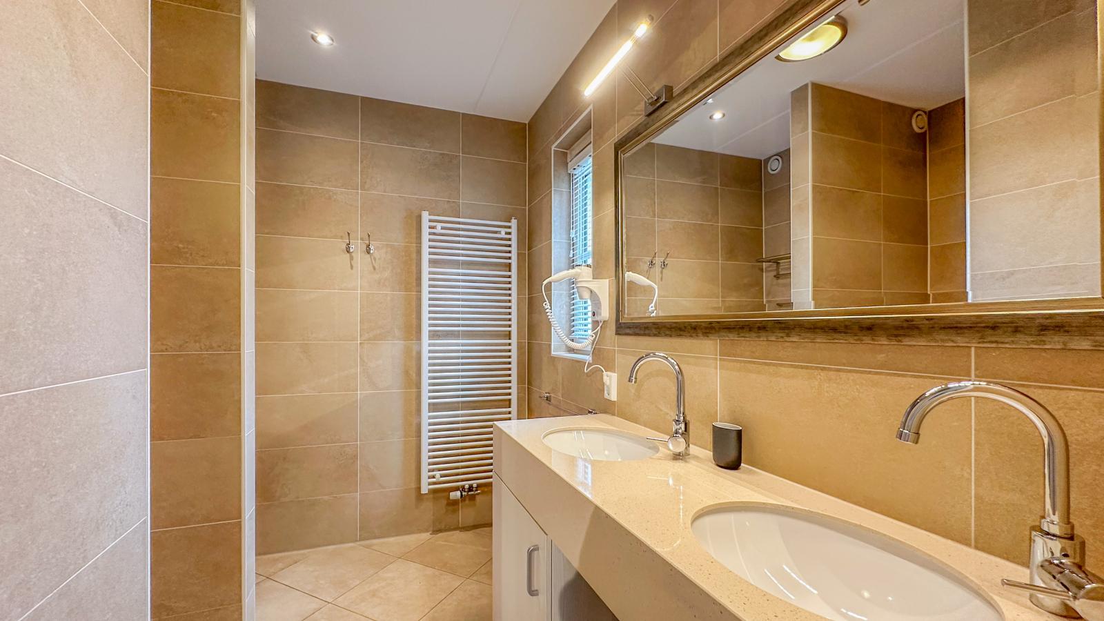 Coast Comfort-Badkamer