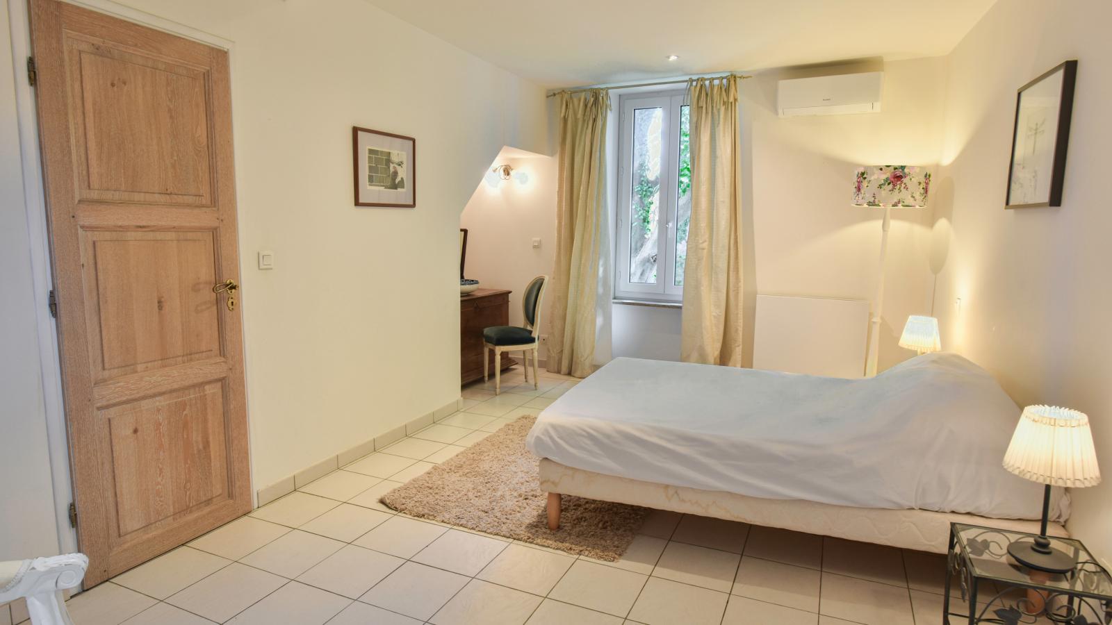 Les Châtaignes - Bedroom