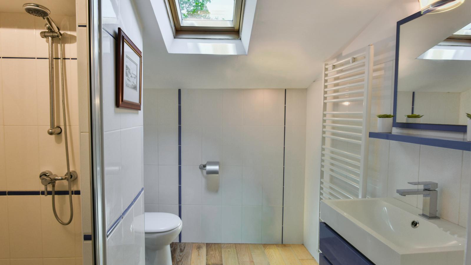 Les Châtaignes - Bathroom