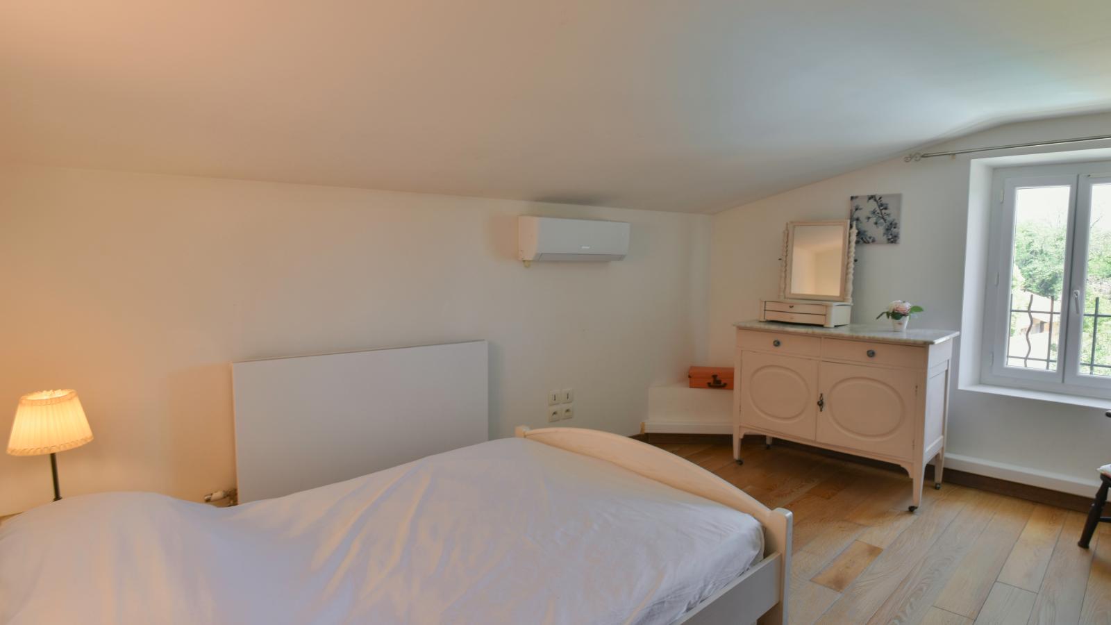 Les Châtaignes - Bedroom