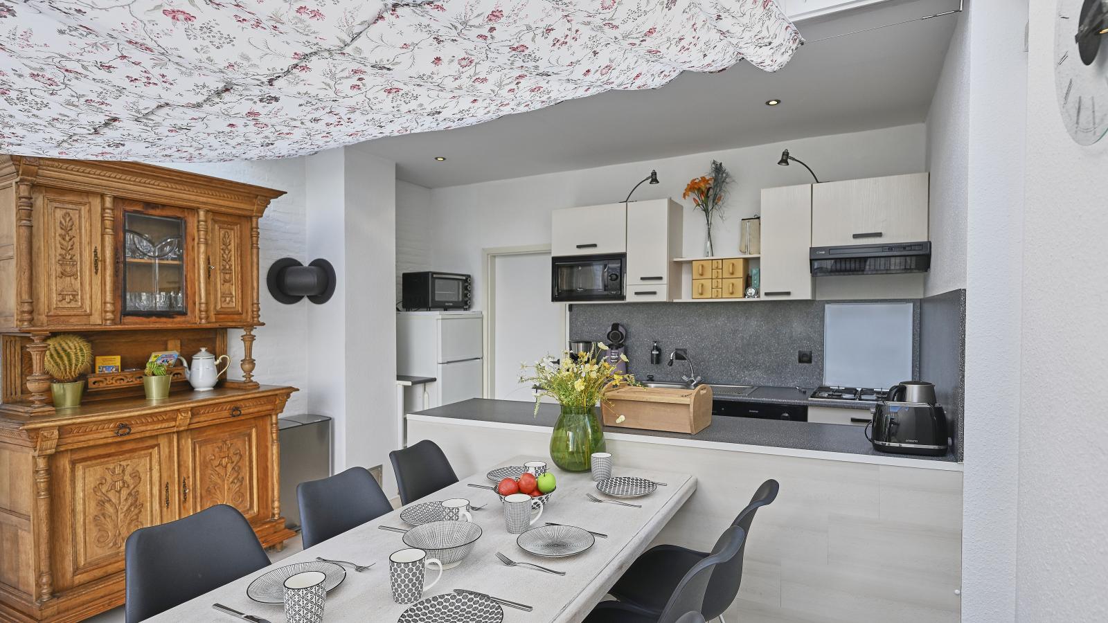 Aan de oever-Dining room