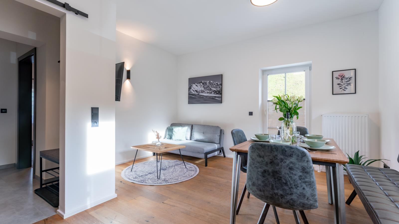 Leni Top 1-Esszimmer