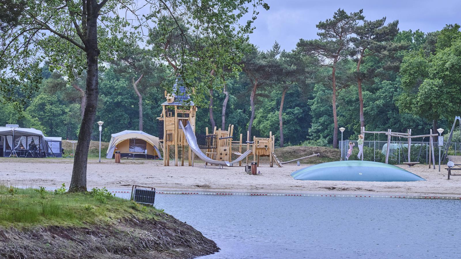 T Heische hofje-Parkfaciliteiten