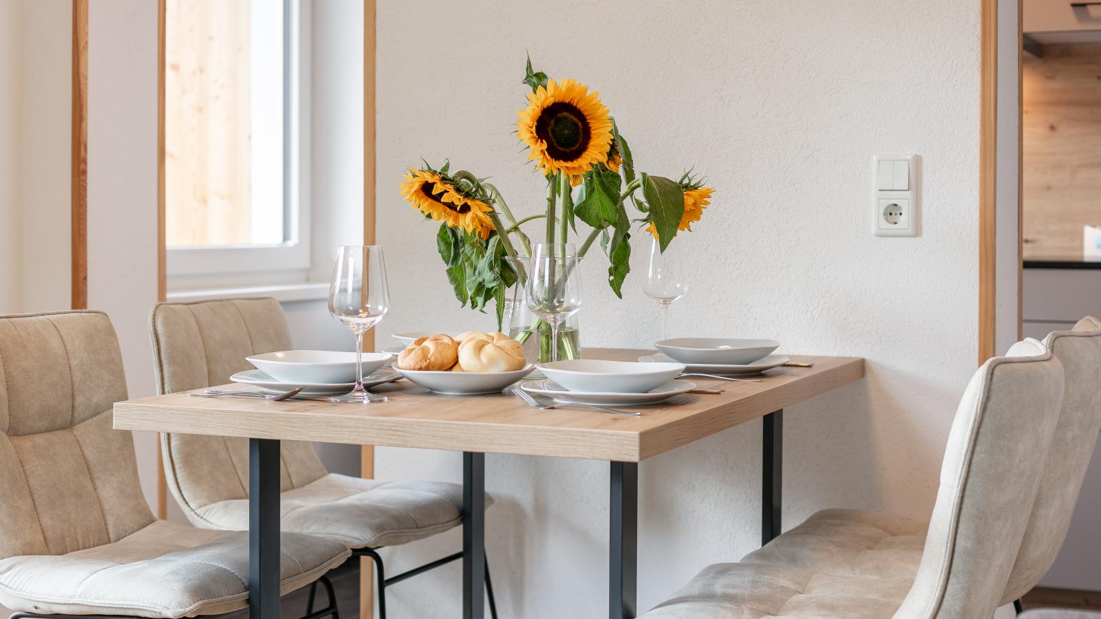 Eden Kleinbichl Top 7-Dining room