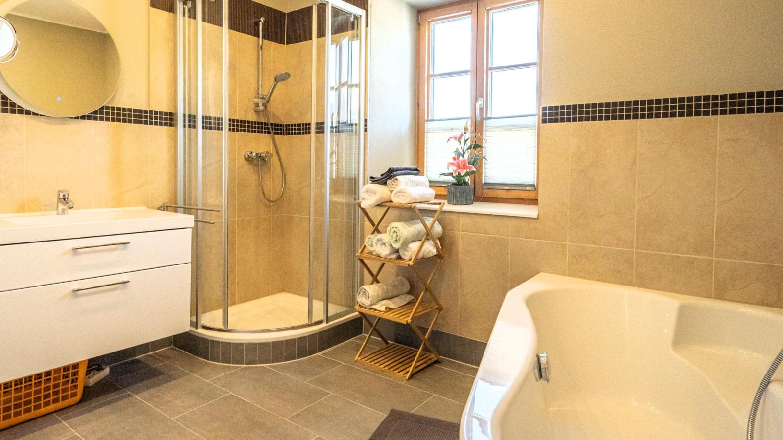 Residenz Aichwaldsee-Badkamer