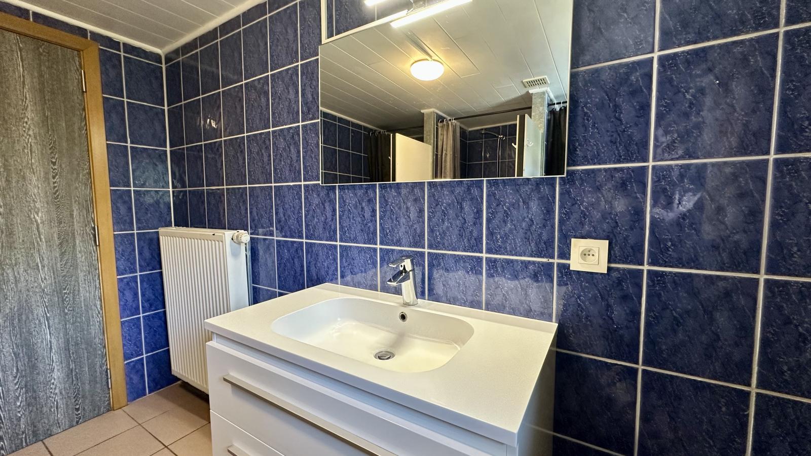 Langlire-Badezimmer