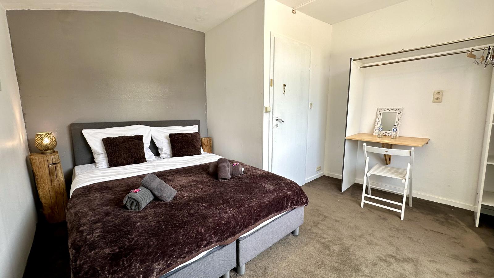 Aux Berges du Lac-Bedroom