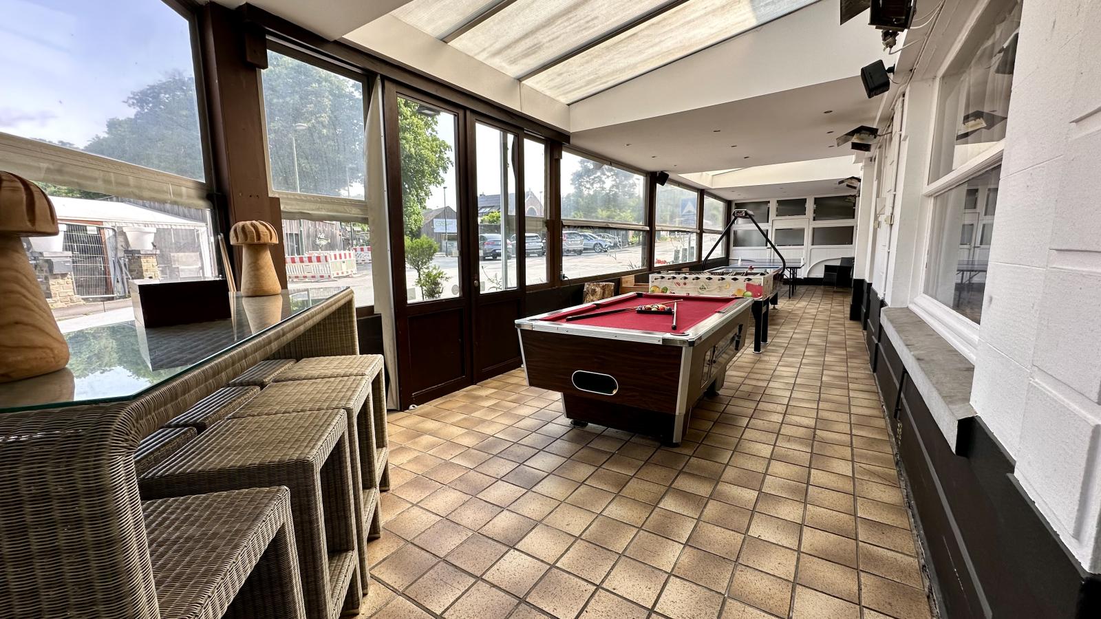 Aux Berges du Lac-Recreation room
